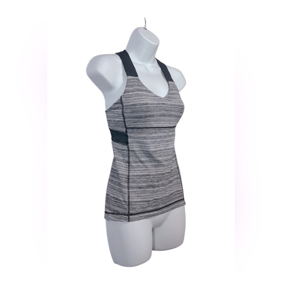 Lululemon, Waist-Length V-Neck Tank Top, Size 4, Gray, White πββοΈββ‘οΈ - Picture 11 of 11